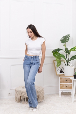  light jeans
